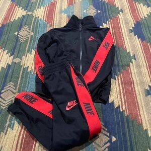 Boys Size 4 Nike Track Set